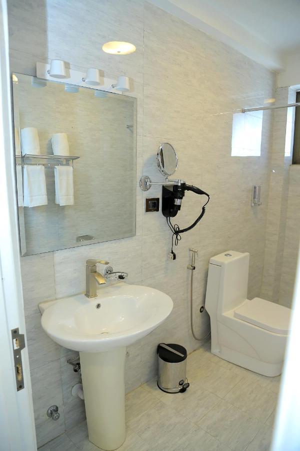 أديس أبابا Abat Guest House المظهر الخارجي الصورة